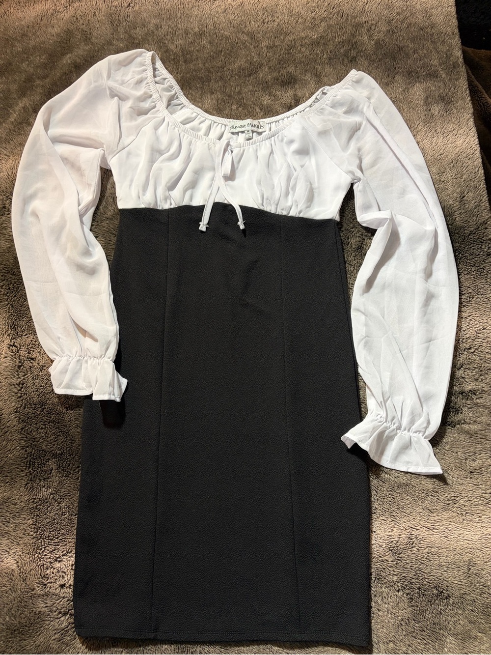 Almost Famous Black and White Long Sleeve Empire-Waist Dress